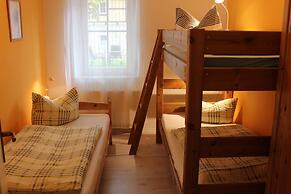 Cosy Apartment in Weissig With Garden