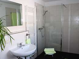 Cosy Apartment in Weissig With Garden