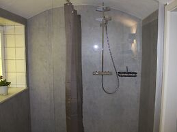 Cosy Apartment in Weissig With Garden