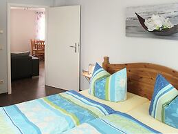 Cosy Apartment in Weissig With Garden