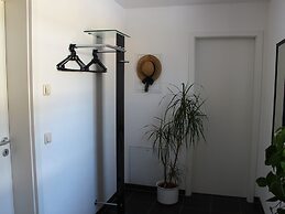 Cosy Apartment in Weissig With Garden