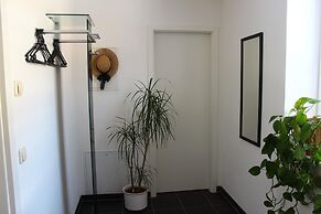 Cosy Apartment in Weissig With Garden
