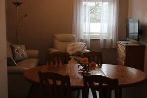 Cosy Apartment in Weissig With Garden