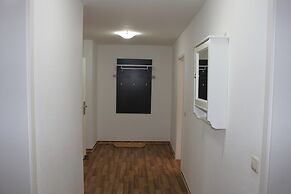 Cosy Apartment in Weissig With Garden