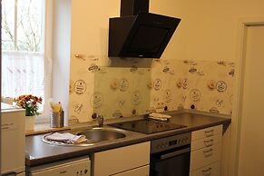 Cosy Apartment in Weissig With Garden