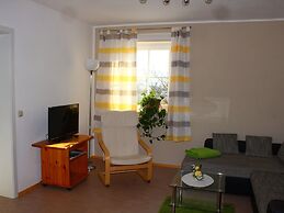 Cosy Apartment in Weissig With Garden