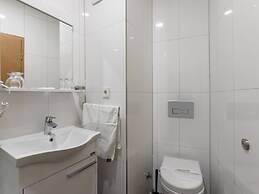 Pleasant Apartment in Oberhausen With a Terrace