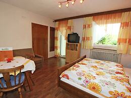 Cozy Apartment in Aschau im Zillertal Near Ski Lift