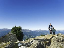 Cozy Apartment in Aschau im Zillertal Near Ski Lift