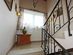 Cozy Apartment in Aschau im Zillertal Near Ski Lift