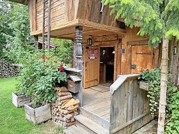 Eco-friendly Chalet Near the Lake in Asten