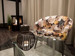 Unique Houseboat on and Around the Sneekermeer