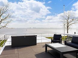 Unique Houseboat on and Around the Sneekermeer