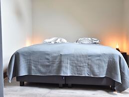 Grandeur Farmhouse in Dwingeloo at a National Park