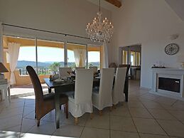 Beautiful Villa in Vidauban With Seasonal Pool
