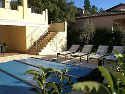 Beautiful Villa in Vidauban With Seasonal Pool