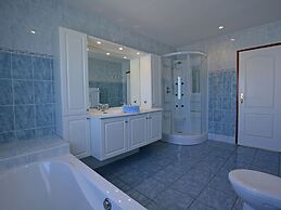 Beautiful Villa in Vidauban With Seasonal Pool