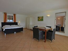 Beautiful Villa in Vidauban With Seasonal Pool