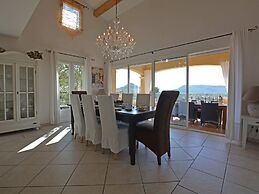 Beautiful Villa in Vidauban With Seasonal Pool