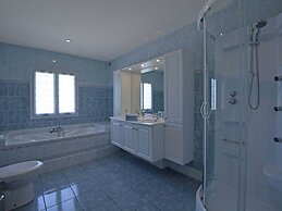 Beautiful Villa in Vidauban With Seasonal Pool