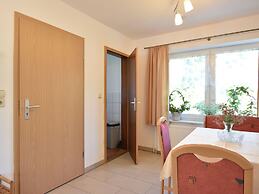 Cosy Apartment in Pepelow Near Baltic Sea