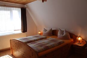 Cosy Apartment in Pepelow Near Baltic Sea