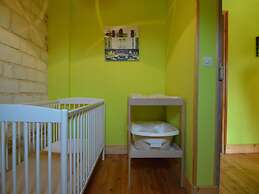 Holiday Home in a Historic Building Near Montreuil