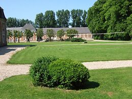 Holiday Home in a Historic Building Near Montreuil