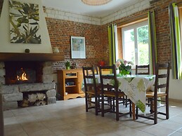 Holiday Home in a Historic Building Near Montreuil
