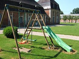 Holiday Home in a Historic Building Near Montreuil