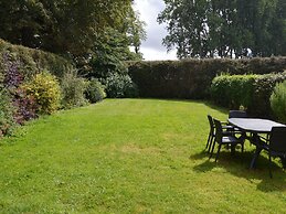 Holiday Home in a Historic Building Near Montreuil