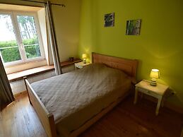 Holiday Home in a Historic Building Near Montreuil