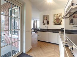 Luxury 8-person Wellness Villa With Sauna and Outdoor hot tub is Uniqu