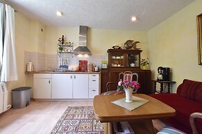 Landhauswohnung in Kroepelin mit Grossem Garten