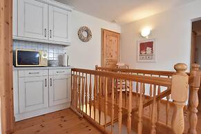 Landhauswohnung in Kroepelin mit Grossem Garten