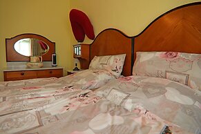 Landhauswohnung in Kroepelin mit Grossem Garten