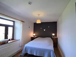 Attractive Holiday Home in Gerin Near Centre