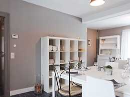 Attractive Holiday Home in Gerin Near Centre