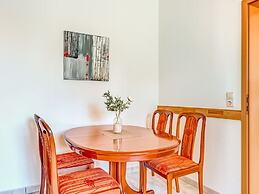 Alluring Villa in Grunhainichen-borstendorf With Garden