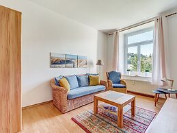 Alluring Villa in Grunhainichen-borstendorf With Garden