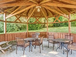 Alluring Villa in Grunhainichen-borstendorf With Garden