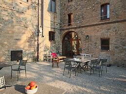 Attractive Apartment in old Farmhouse on the Estate With Pool