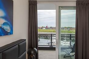 Unique Apartment, Located on the Oosterschelde and Marina of Sint Anna