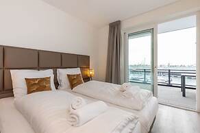 Unique Apartment, Located on the Oosterschelde and Marina of Sint Anna