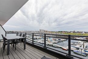 Unique Apartment, Located on the Oosterschelde and Marina of Sint Anna