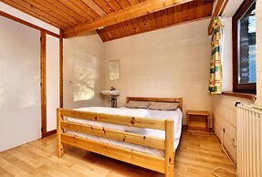Cozy Cottage in Durbuy With Garden