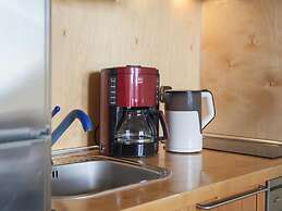 Nice Flat With Balcony in a Perfect Location at the ski Lift Carousel 