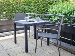 Nice Flat With Balcony in a Perfect Location at the ski Lift Carousel 