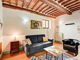 Holiday Home in Radicofani - Siena With Terrace