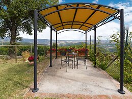 Holiday Home in Radicofani - Siena With Terrace